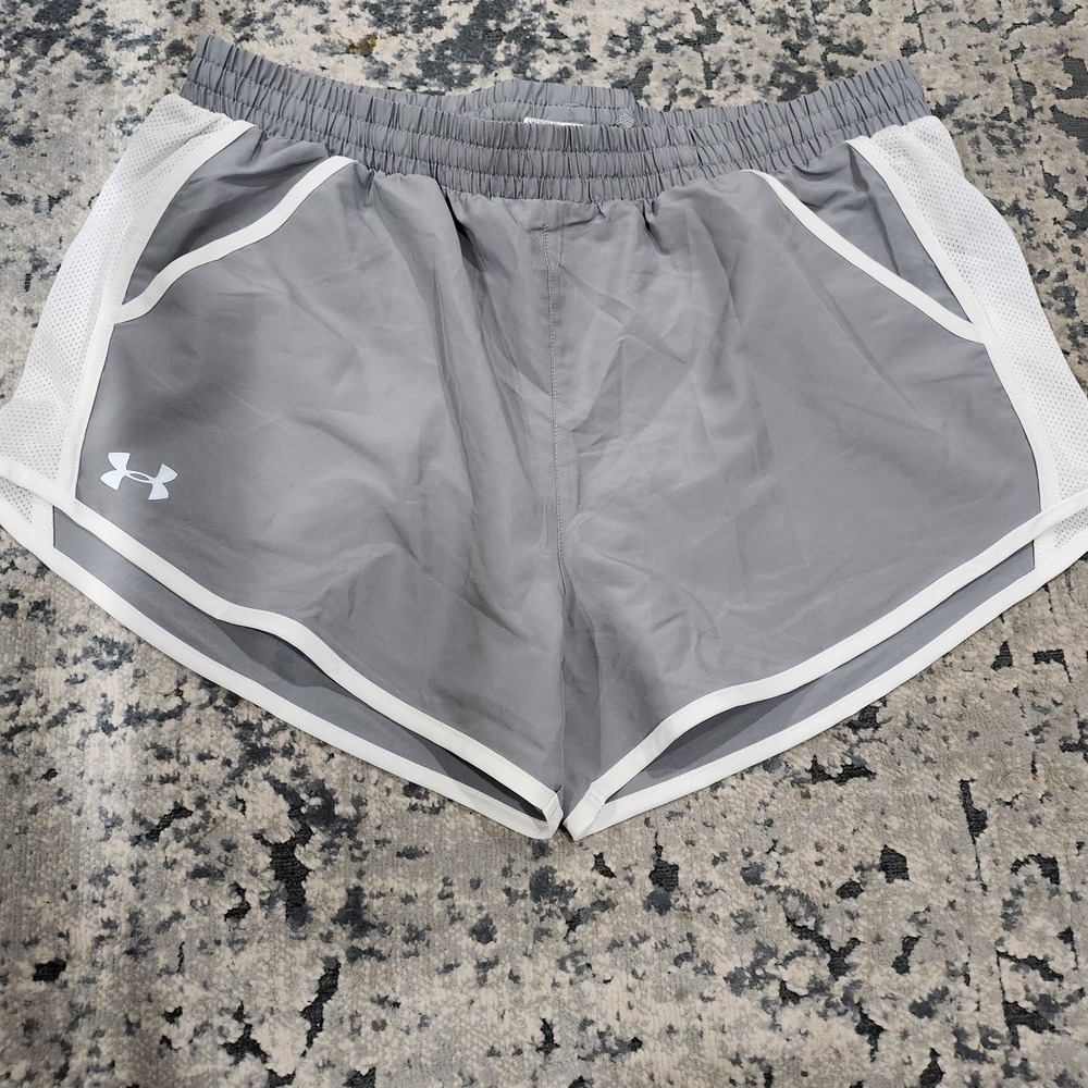 Under Armour Fly By 2.0 Running Shorts Gray White Mesh Inset Womens Large L 3"